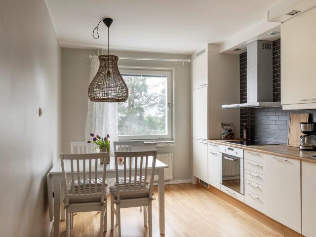 Bostadsrätt till salu i Sollentuna, Stockholm