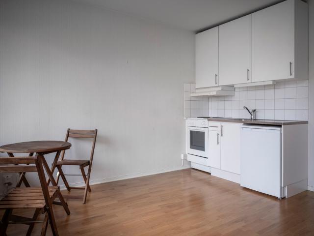Bostadsrätt till salu i Häggvik, Stockholm