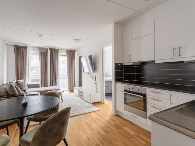Bostadsrätt till salu i Södra Häggvik, Sollentuna kommun