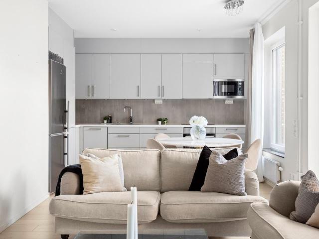 Bostadsrätt till salu i Solna, Stockholm