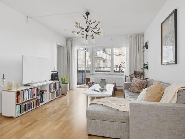 Bostadsrätt till salu i Solna, Stockholm