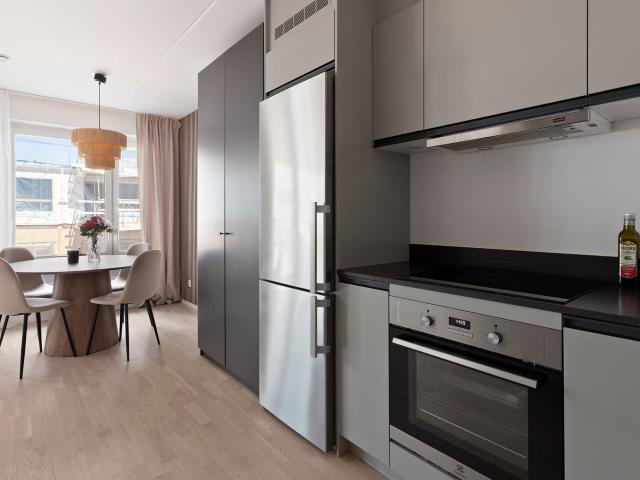 Bostadsrätt till salu i Solna, Stockholm