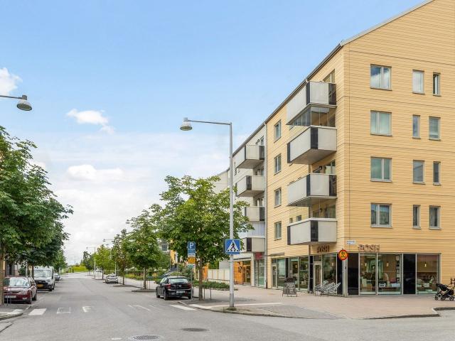 Bostadsrätt till salu i Solna, Stockholm
