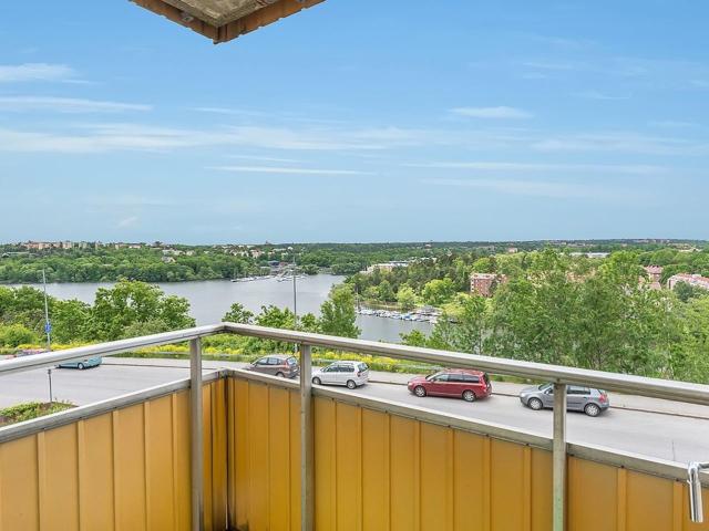 Bostadsrätt till salu i Solna, Stockholm