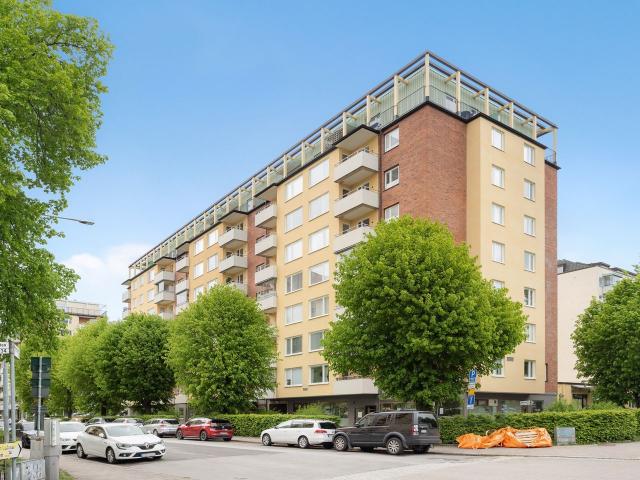 Bostadsrätt till salu i Solna, Stockholm