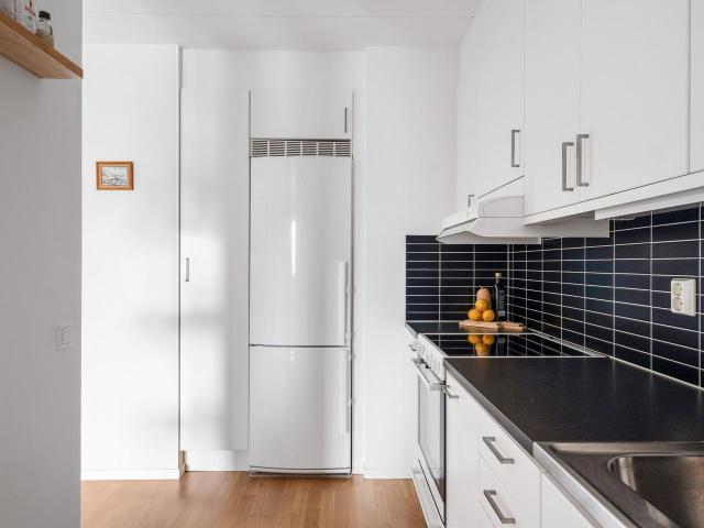 Bostadsrätt till salu i Solna, Stockholm