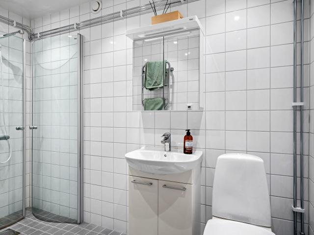 Bostadsrätt till salu i Västra skogen, Solna