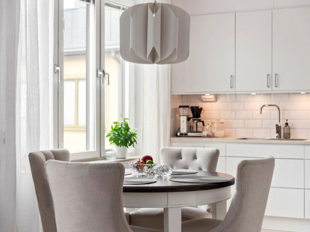 Bostadsrätt till salu i Solhöjden, Stockholm