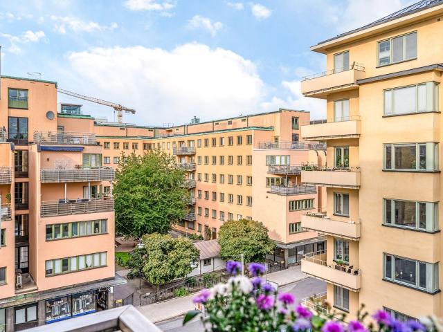 Bostadsrätt till salu i Södermalms stadsdelsområde, Stockholm