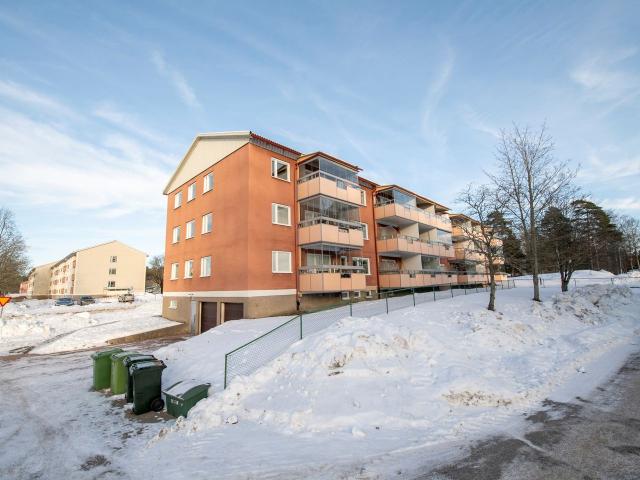 Bostadsrätt till salu i Surahammar, Västmanland