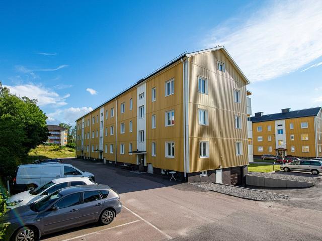 Bostadsrätt till salu i Surahammar, Västmanland