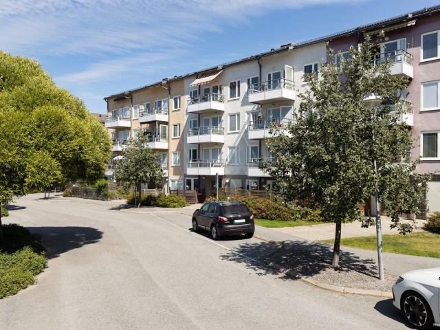 Bostadsrätt till salu i Tumba, Stockholm