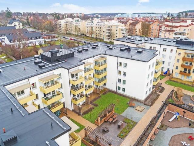 Bostadsrätt till salu i Upplands Väsby, Stockholm