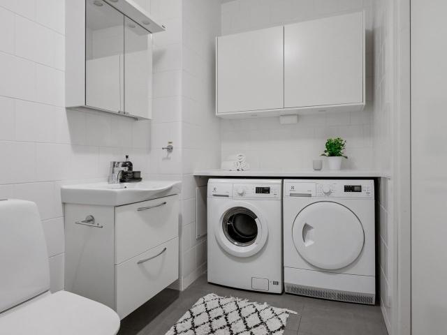 Bostadsrätt till salu i Upplands Väsby, Stockholm