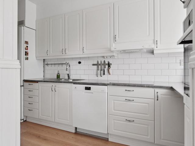 Bostadsrätt till salu i Upplands Väsby, Stockholm