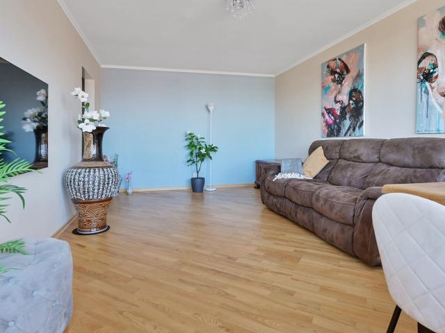 Bostadsrätt till salu i Upplands Väsby, Stockholm