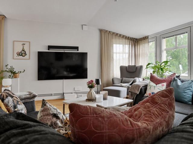 Bostadsrätt till salu i Upplands Väsby, Stockholm