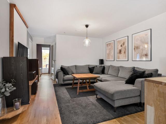 Bostadsrätt till salu i Upplands Väsby, Stockholm