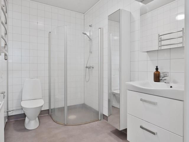 Bostadsrätt till salu i Upplands Väsby, Stockholm
