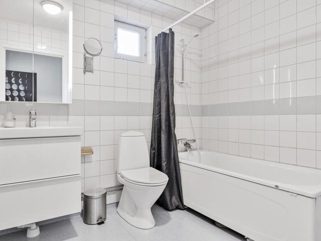 Bostadsrätt till salu i Upplands Väsby, Stockholm