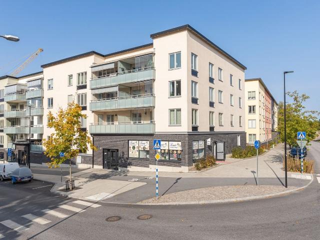Bostadsrätt till salu i Upplands Väsby, Stockholm