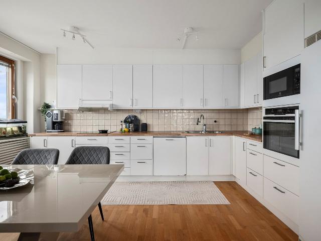 Bostadsrätt till salu i Hässelby-Vällingby, Botkyrka