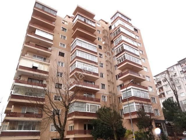 Kadiköy, İstanbul içerisinde kiralık mülk