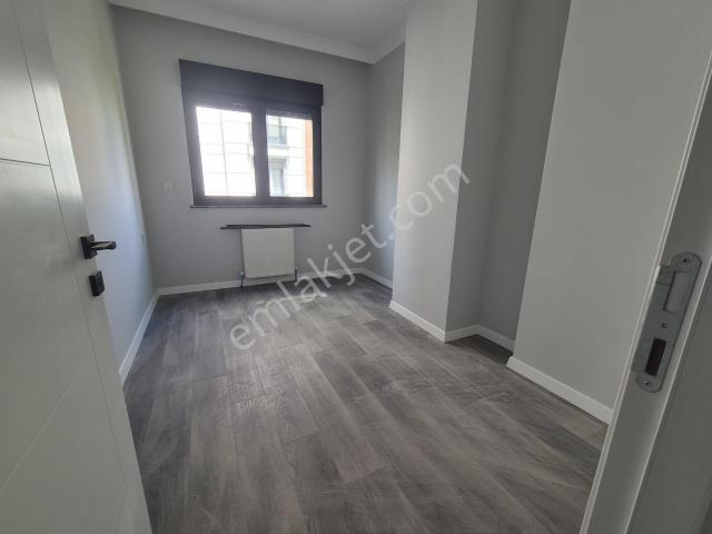 Kadiköy, İstanbul içerisinde kiralık mülk