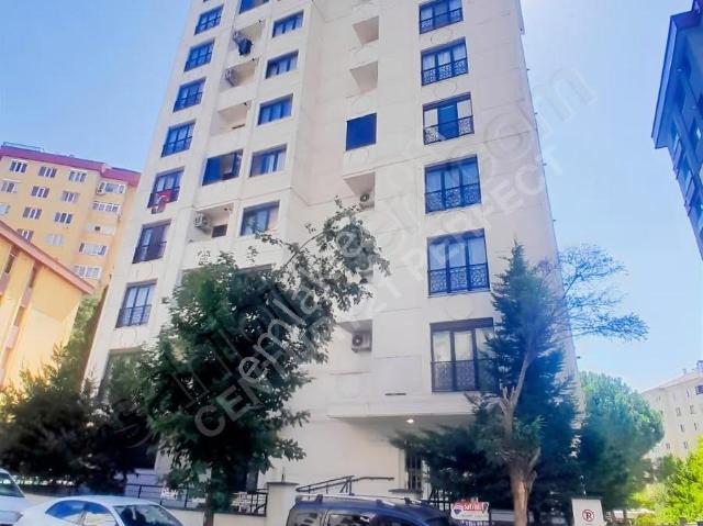 Kadiköy, İstanbul içerisinde satılık mülk
