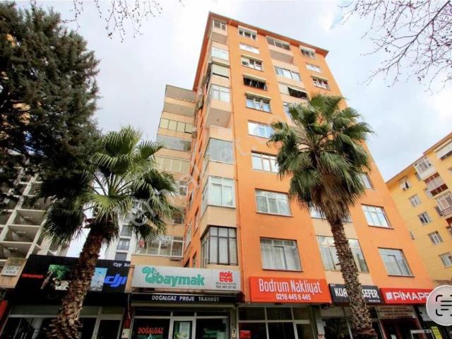 Kadiköy, İstanbul içerisinde satılık mülk