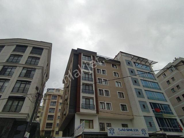 Ataşehir, İstanbul içerisinde kiralık mülk