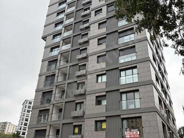 Şenesenevler, Kadıköy içerisinde satılık mülk