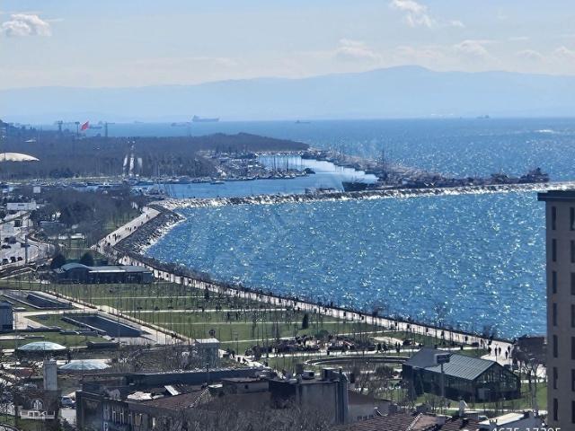 Kadiköy, İstanbul içerisinde satılık mülk