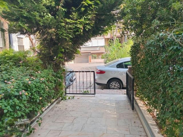 Bostanlı Mahallesi, Karşıyaka içerisinde kiralık mülk