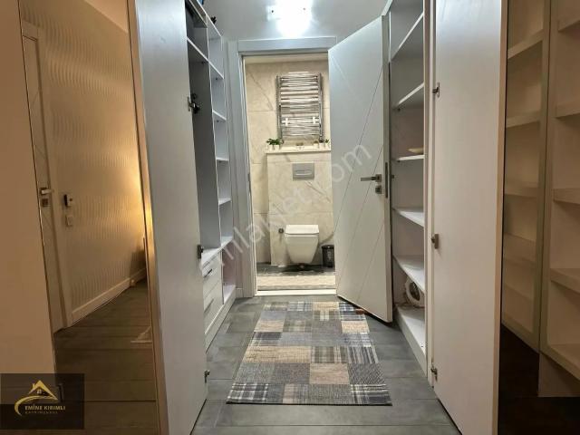 Karşiyaka, İzmir içerisinde kiralık mülk