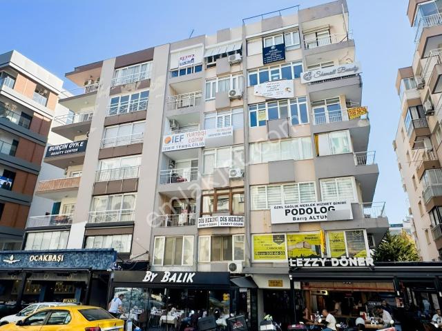 Bostanlı Mahallesi, Karşıyaka içerisinde kiralık mülk