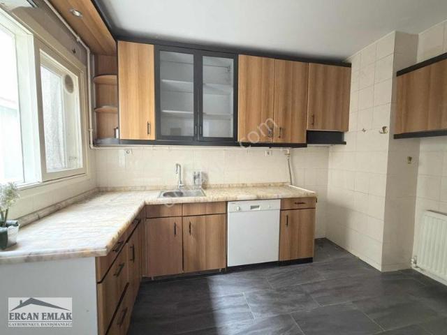 Bostanlı Mahallesi, Karşıyaka içerisinde kiralık mülk