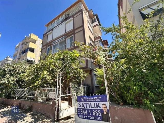 Bostanlı Mahallesi, Karşıyaka içerisinde satılık mülk