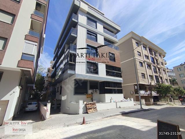 Karşiyaka, İzmir içerisinde satılık mülk