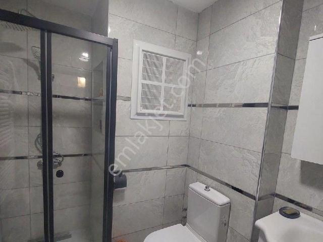 Karşiyaka, İzmir içerisinde satılık mülk