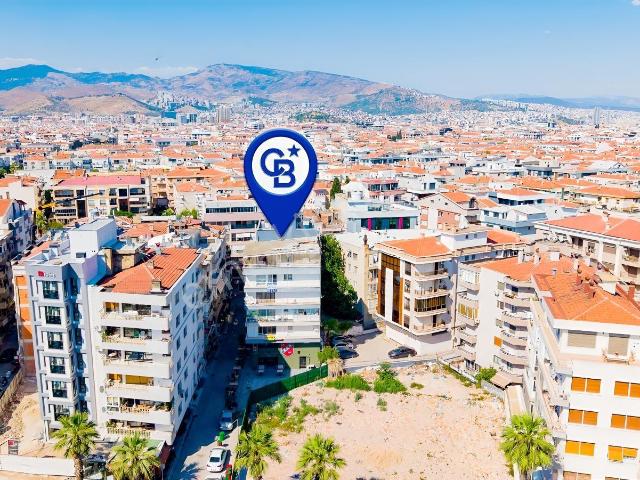 Bostanlı Mahallesi, Karşıyaka içerisinde satılık mülk