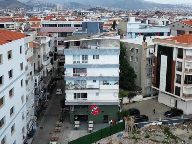 Karşiyaka, İzmir içerisinde satılık mülk
