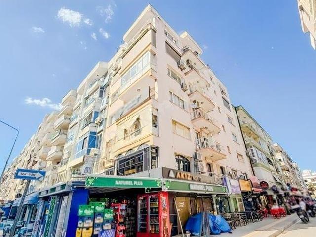 Karşiyaka, İzmir içerisinde kiralık mülk