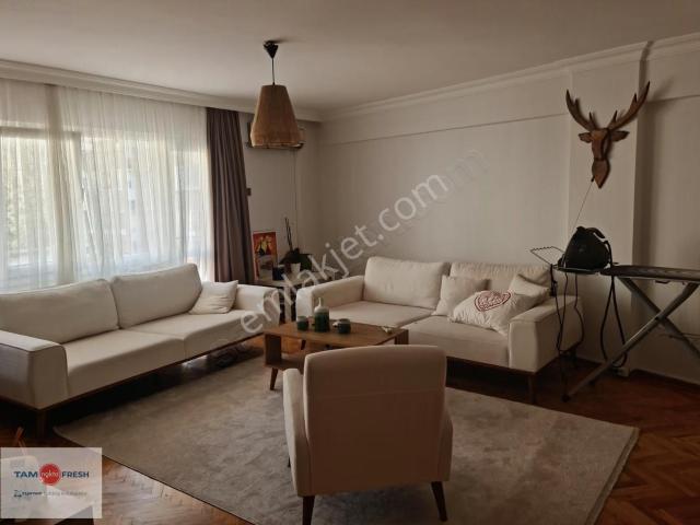 Karşiyaka, İzmir içerisinde kiralık mülk