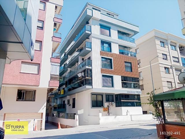 Karşiyaka, İzmir içerisinde satılık mülk