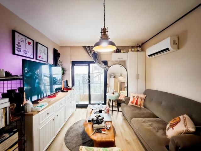 Karşiyaka, İzmir içerisinde kiralık mülk