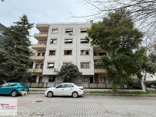 Karşiyaka, İzmir içerisinde satılık mülk