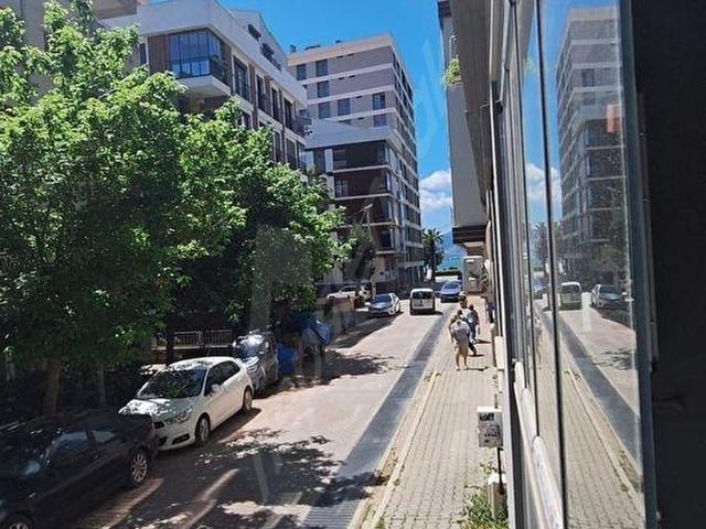 Karşiyaka, İzmir içerisinde satılık mülk