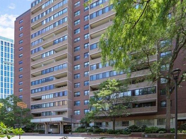 Condo for sale in Hawthorne Place, Boston