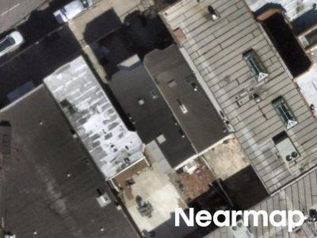 House for sale in The Bronx, Arverne